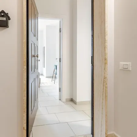 Apartament De Gasperi House Neapol